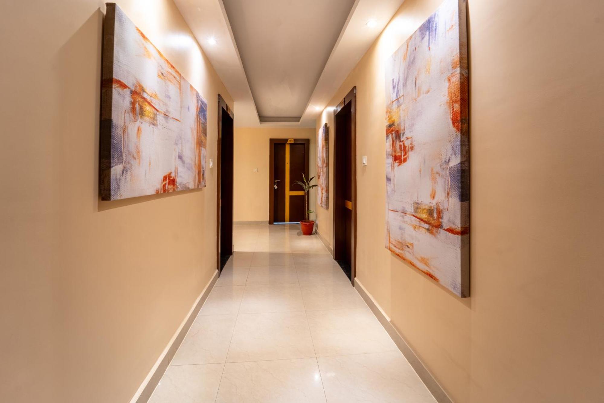 Treebo Premium Zorba Hotell Bhopal Eksteriør bilde